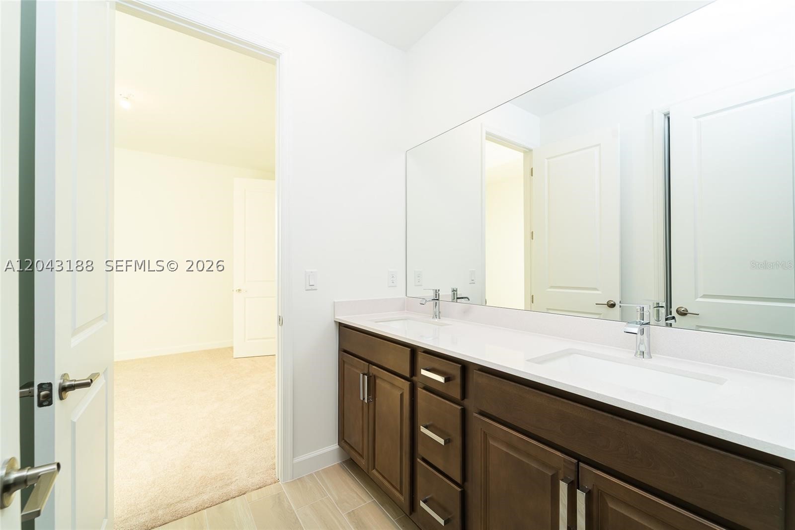 TESORO PLAT NO 20 - Residential