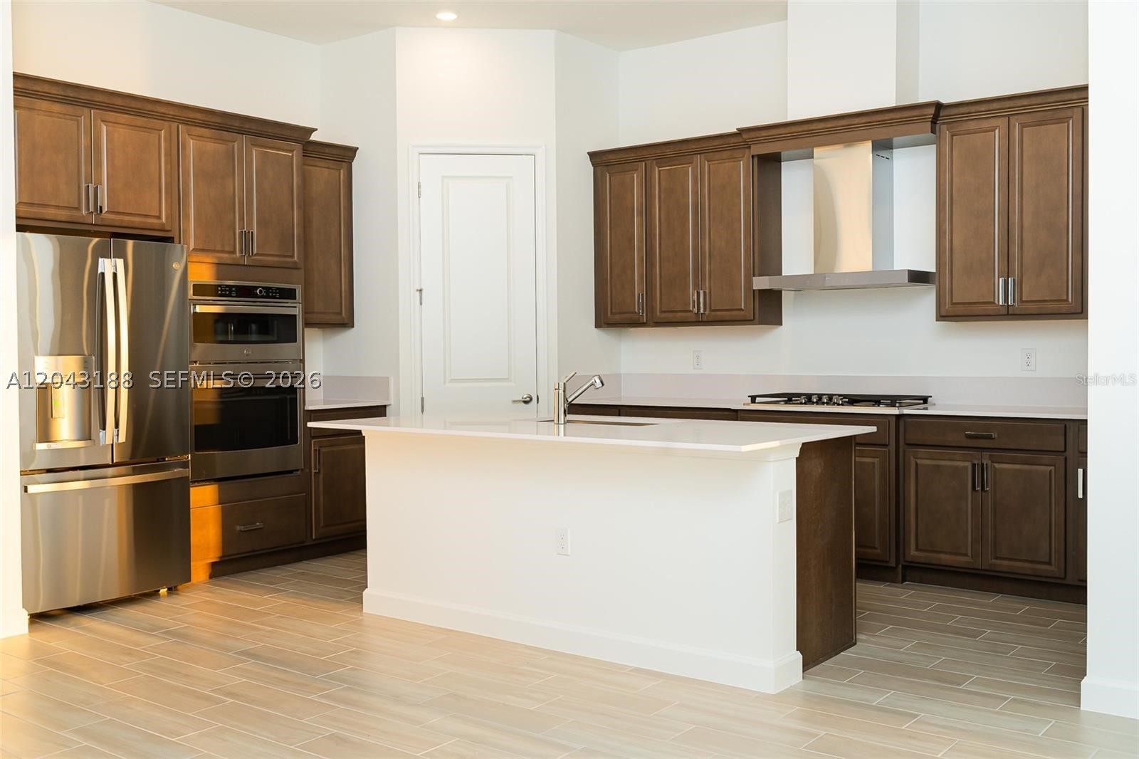 TESORO PLAT NO 20 - Residential