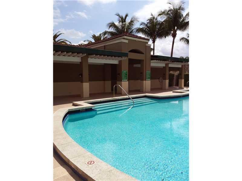 DORAL LANDINGS TOWNHOMES - Residential Lease