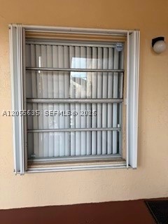 HAMMOCKS TRAILS CONDO - Residential Lease