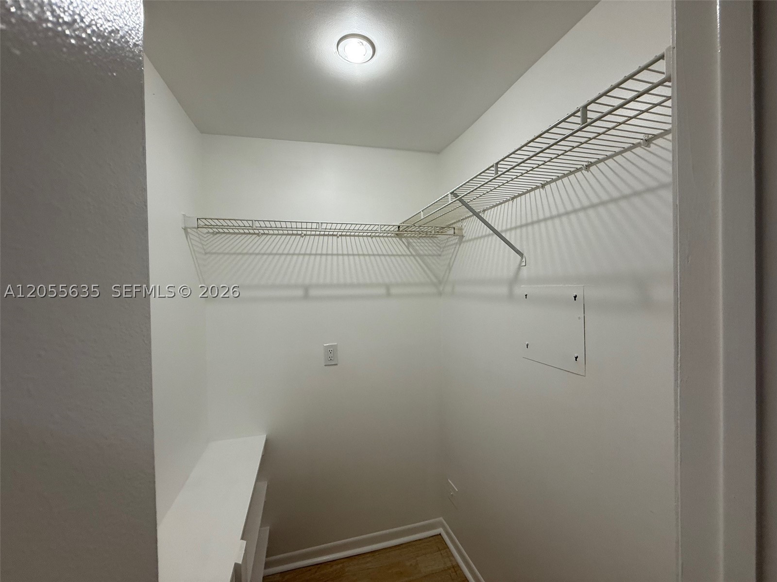 HAMMOCKS TRAILS CONDO - Residential Lease