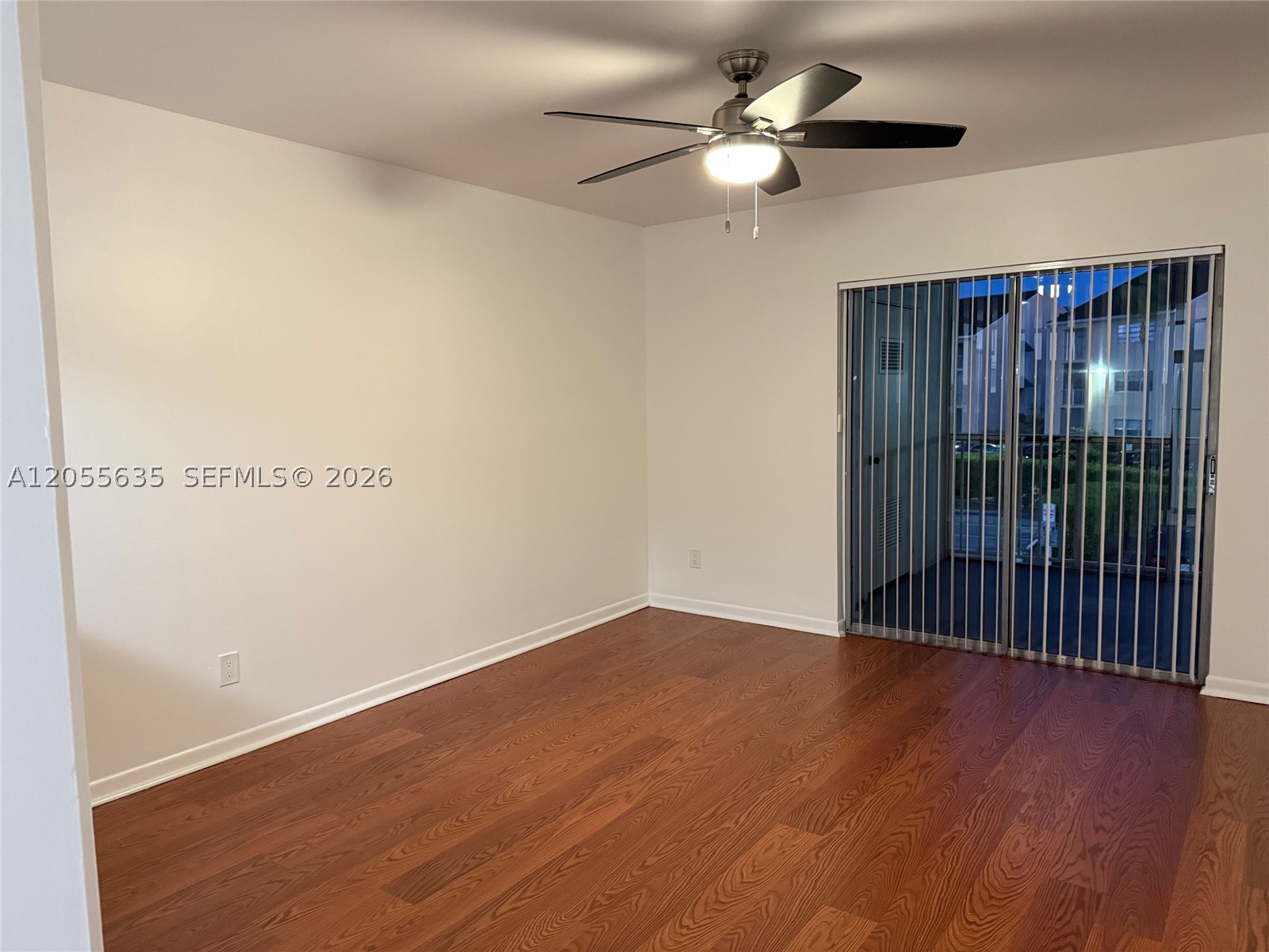 HAMMOCKS TRAILS CONDO - Residential Lease