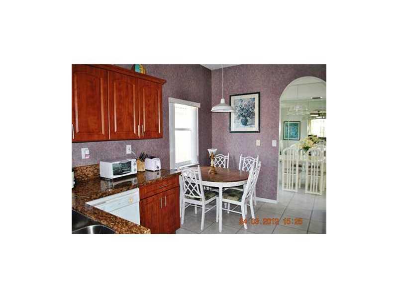 SAPPHIRE SHORES-SAPPHIRE - Residential Lease