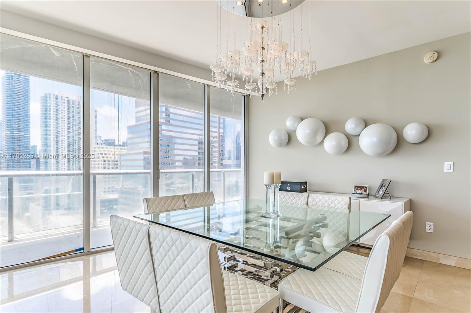 ICON BRICKELL NO TWO - Residential