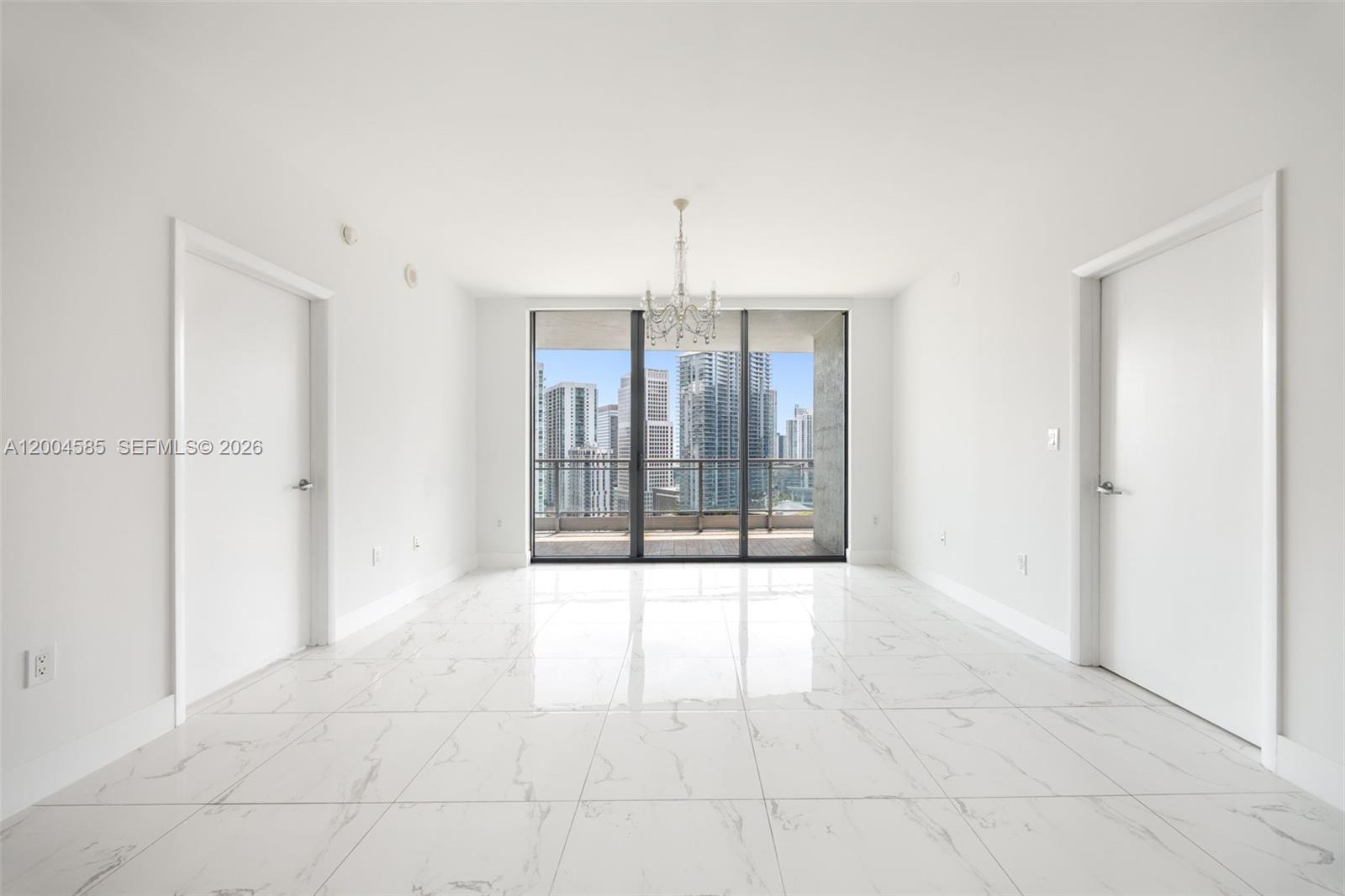 IVY CONDO - Residential