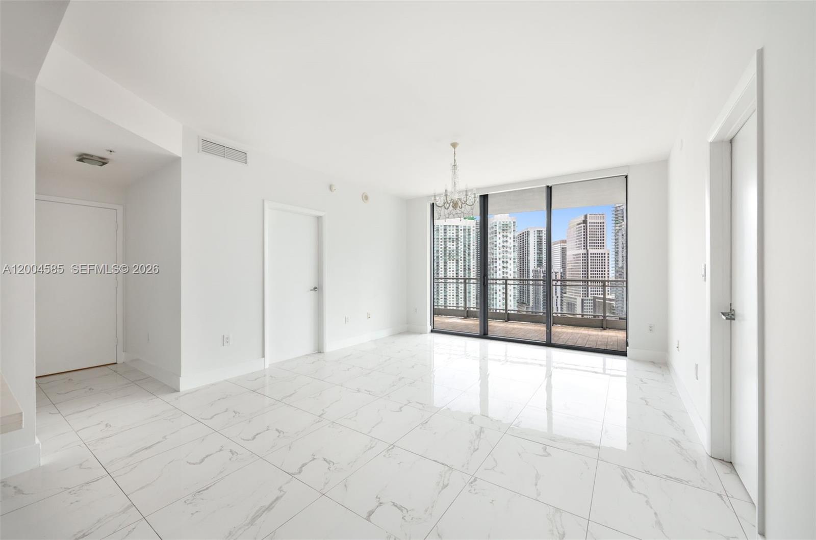 IVY CONDO - Residential