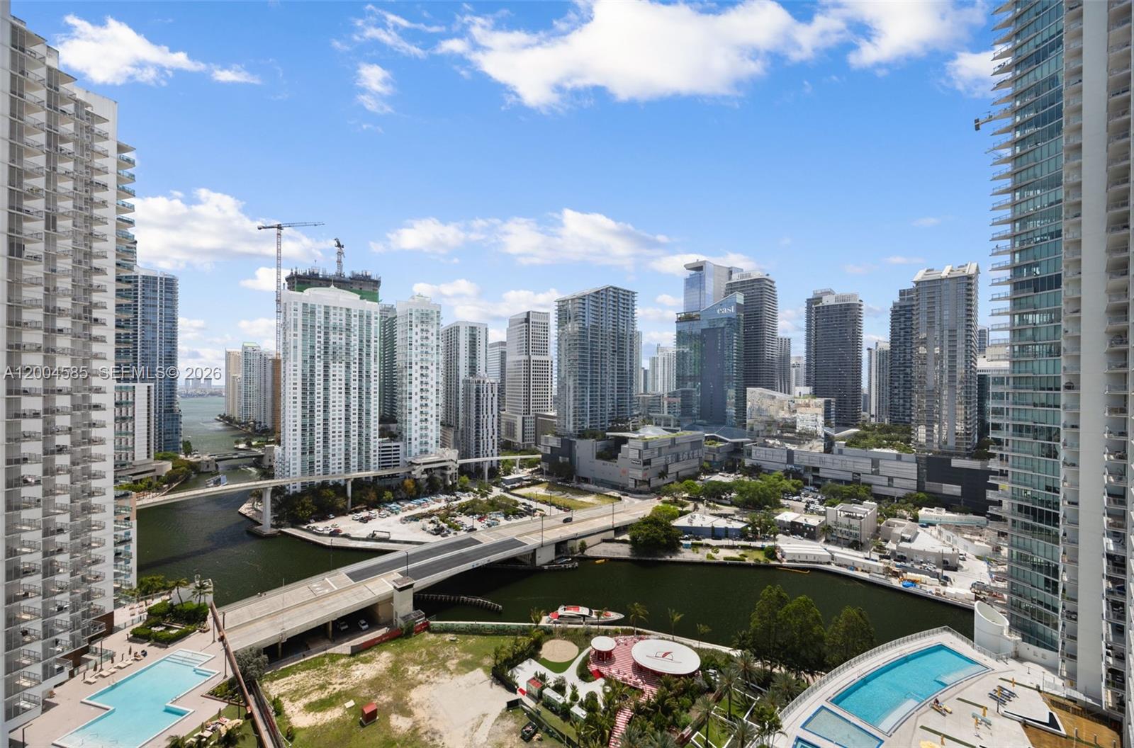 Beautiful apartment with amazing city and river views in an ultra-modern, cosmopolitan building located in the trendy financial district. Thoughtfully designed with a perfect split floor plan, this 2 bed / 2 bath features a spacious panoramic balcony and a master suite with plenty of closet space. Enjoy luxury amenities and a prime location within walking distance to restaurants, clubs, offices, and the Brickell area. Beautiful condo located in the heart of Brickell.