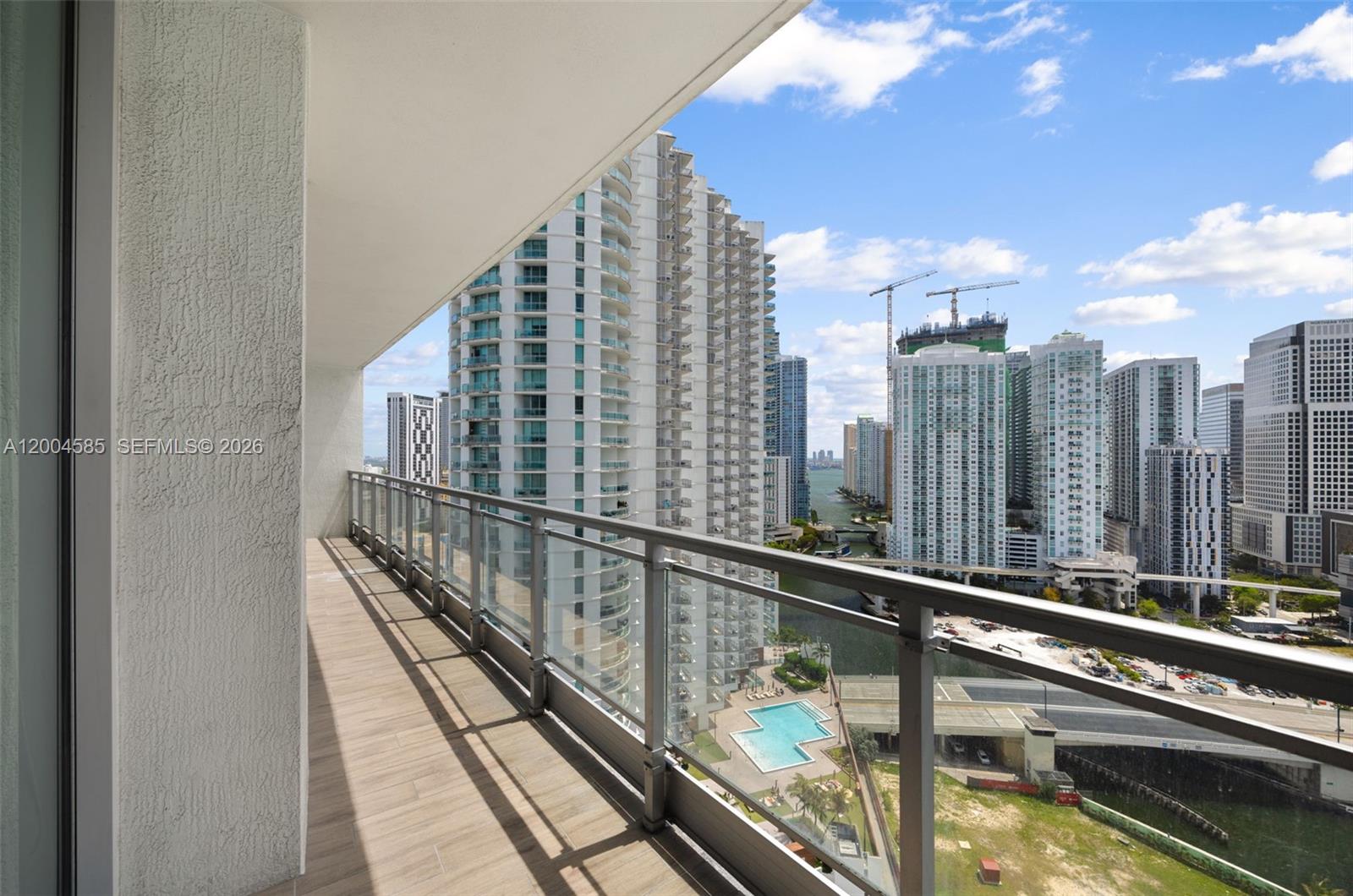 IVY CONDO - Residential