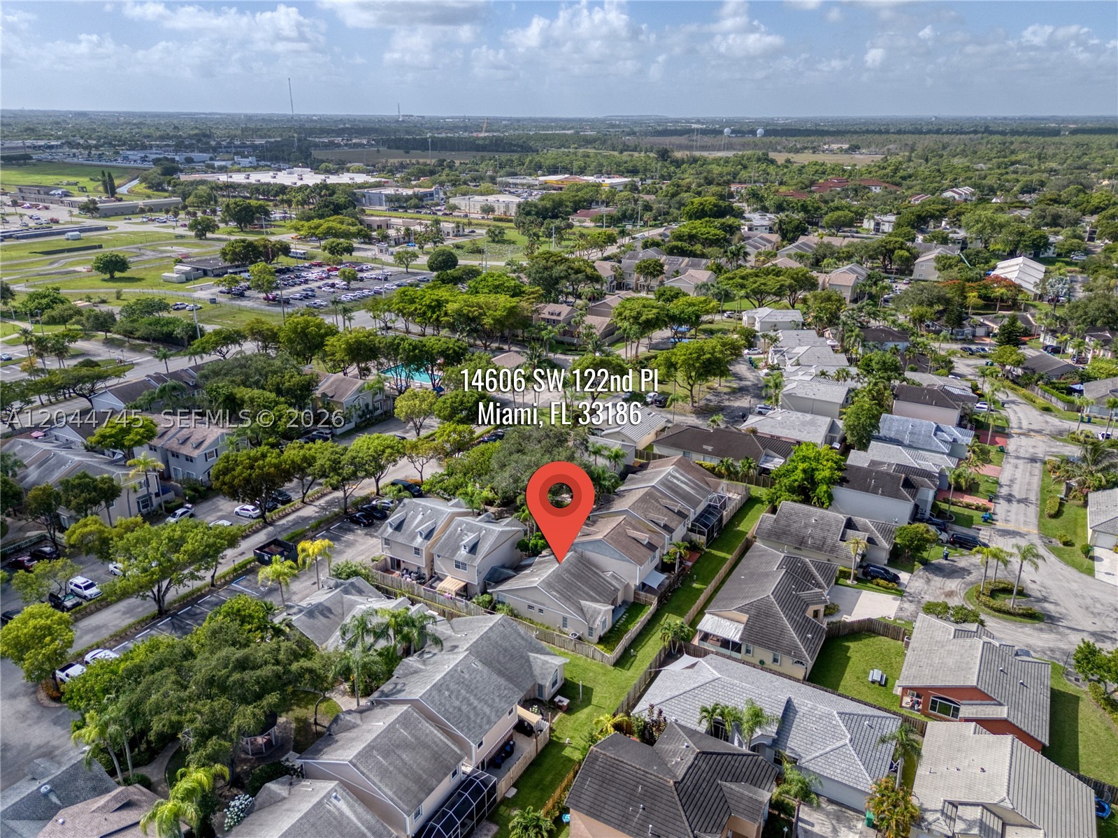 DEERWOOD VILLAS SEC 3 REP - Residential Lease