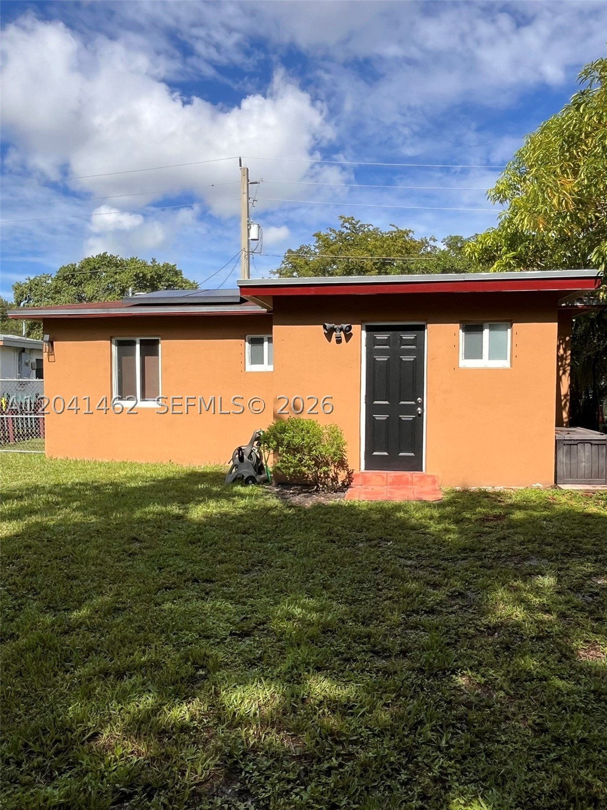 TOWN OF HALLANDALE B-13 - Residential Lease