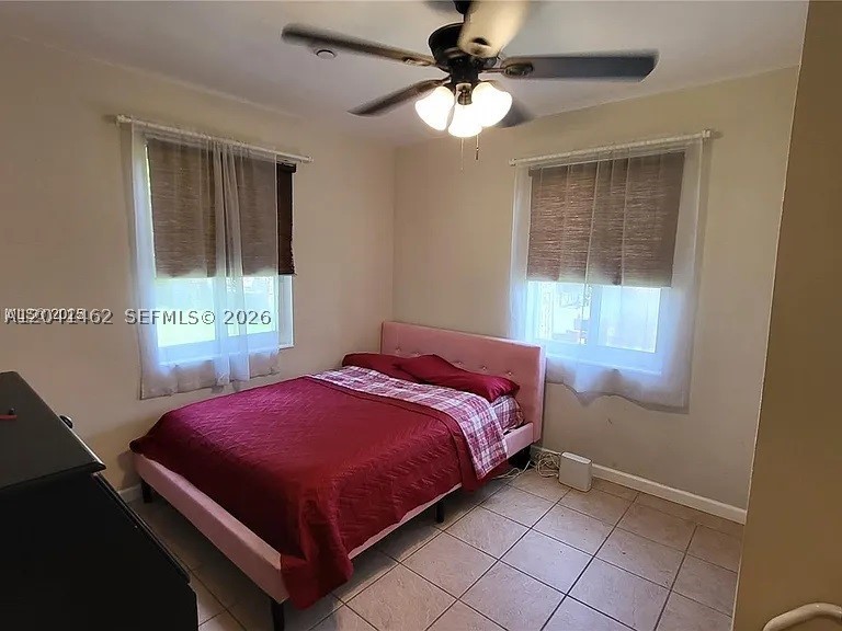 TOWN OF HALLANDALE B-13 - Residential Lease