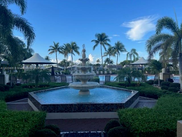 KEYS GATE CONDO NO THREE - Residential