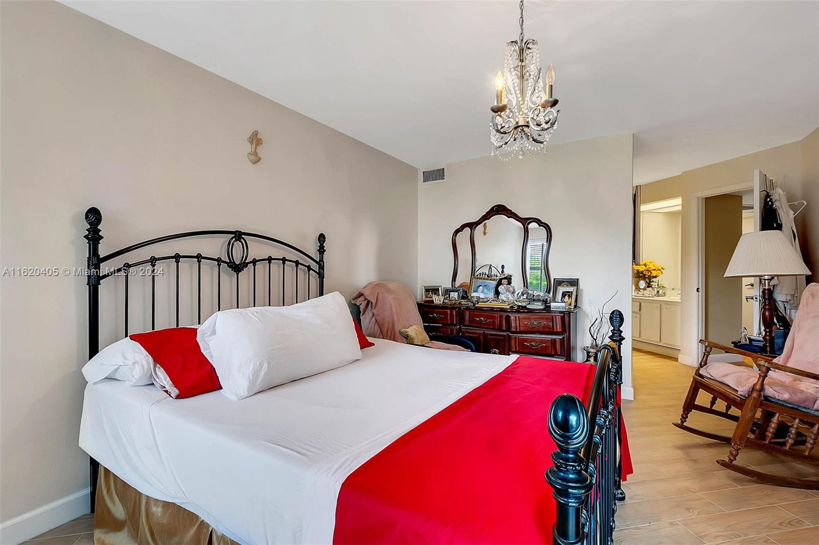 KEYS GATE CONDO NO THREE - Residential