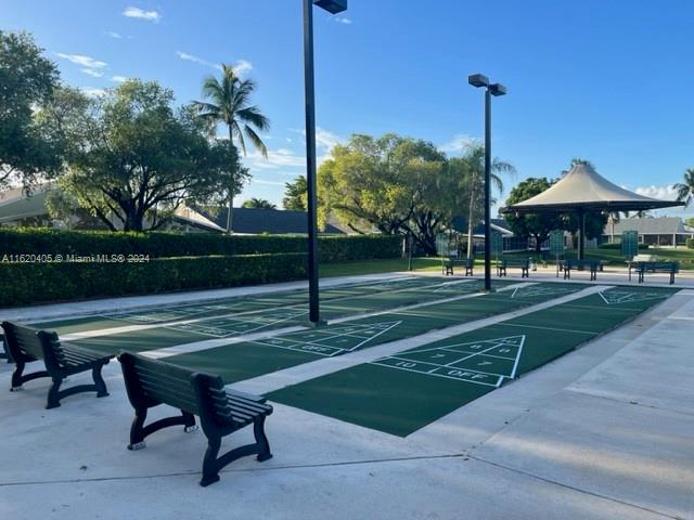KEYS GATE CONDO NO THREE - Residential