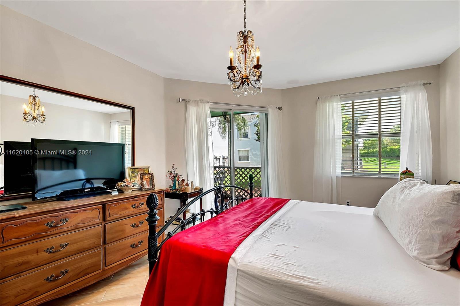 KEYS GATE CONDO NO THREE - Residential