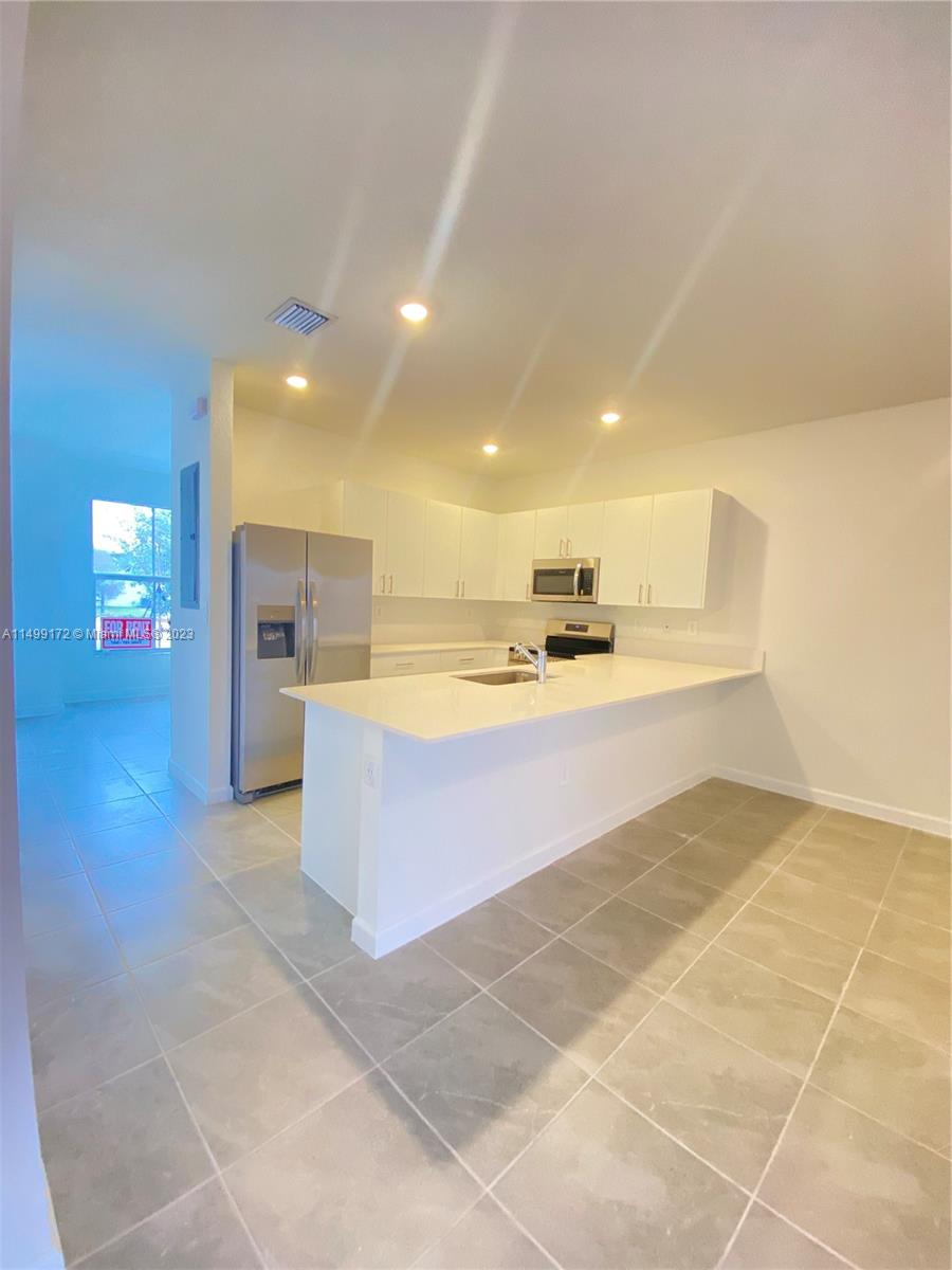 HARMONY PARC BY LENNAR - Residential Lease