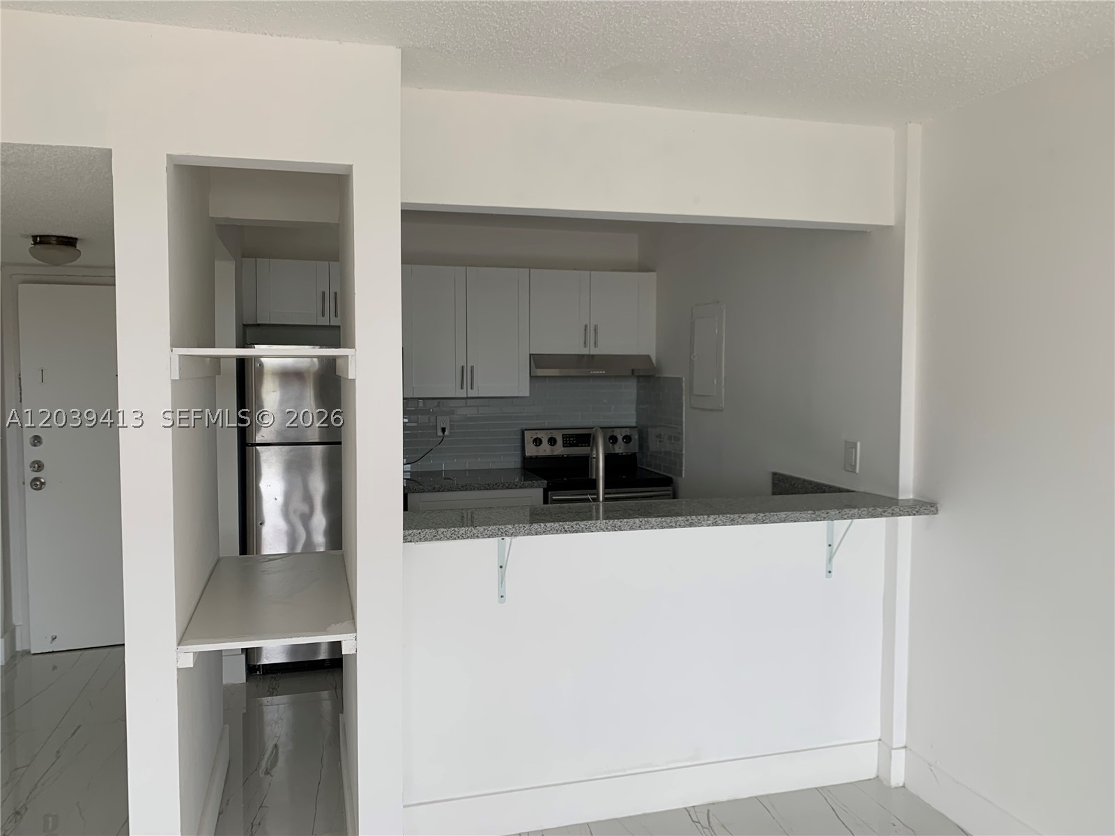 LA CASTELLANA CONDO - Residential