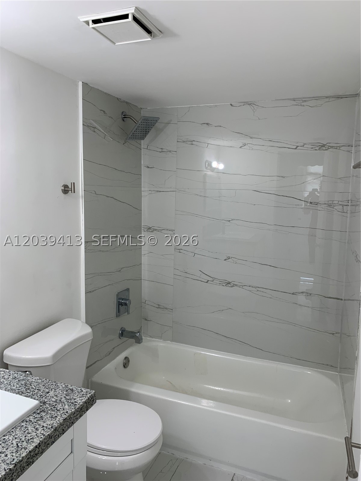 LA CASTELLANA CONDO - Residential