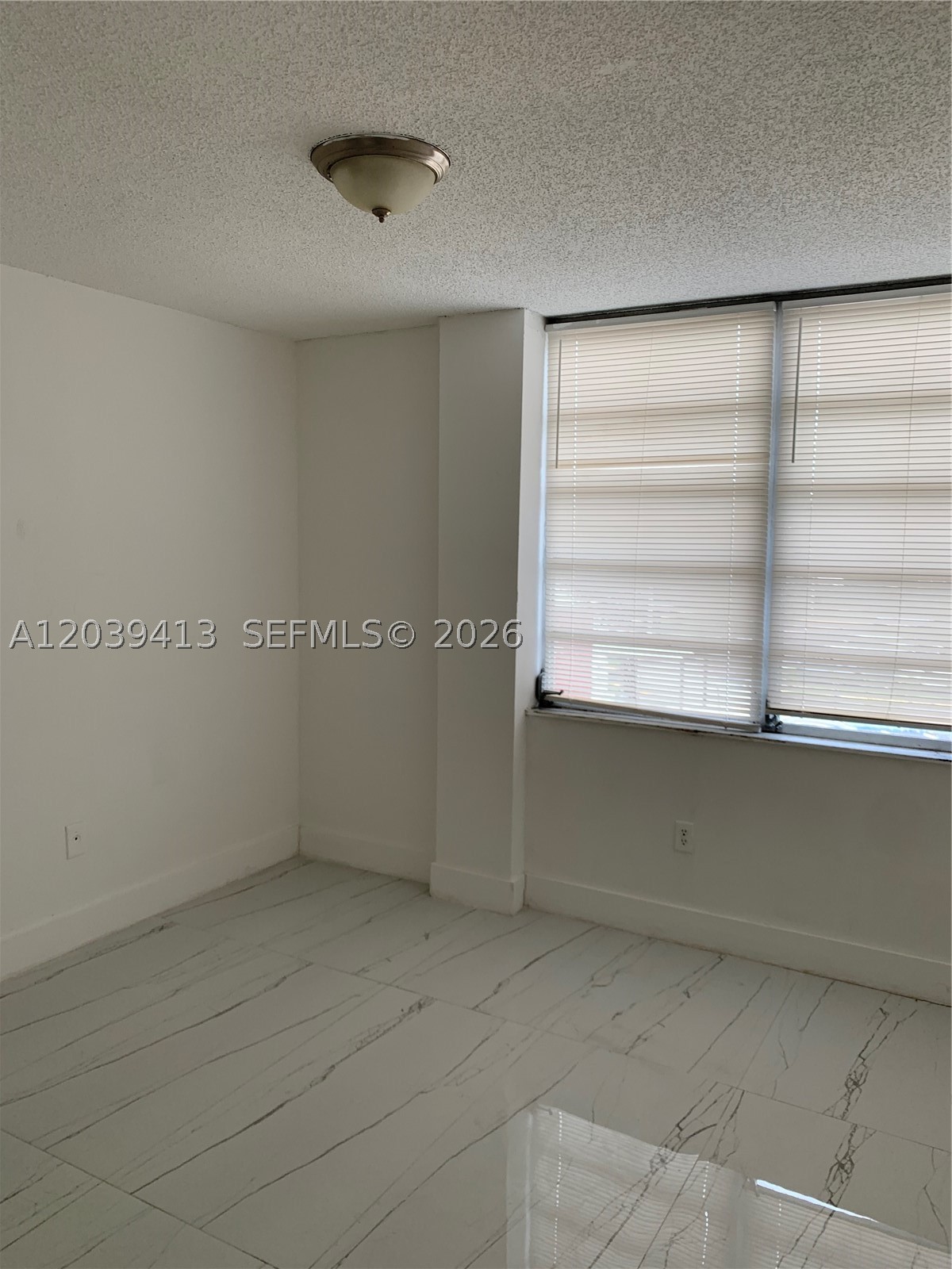 LA CASTELLANA CONDO - Residential