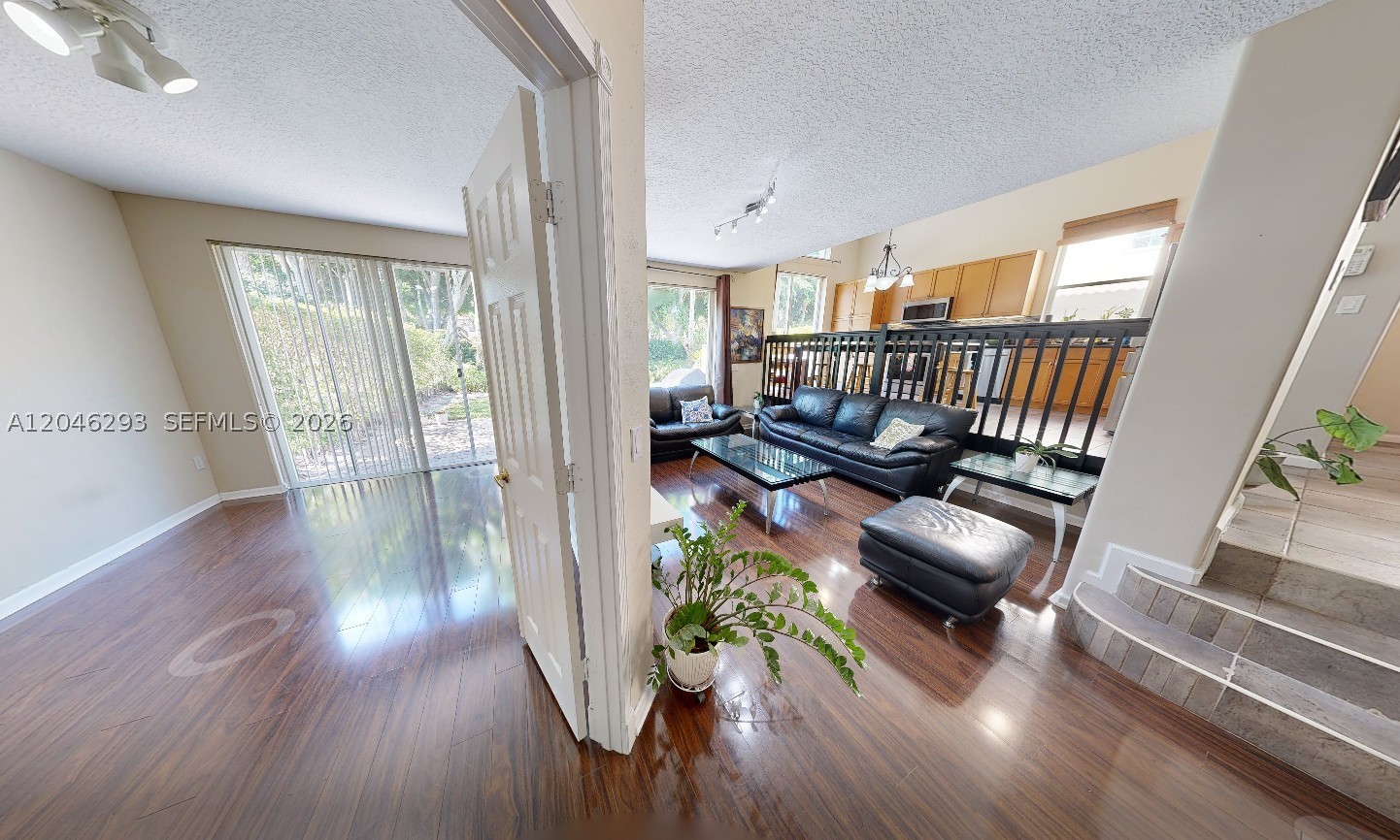 OLYMPIA 1 - Residential