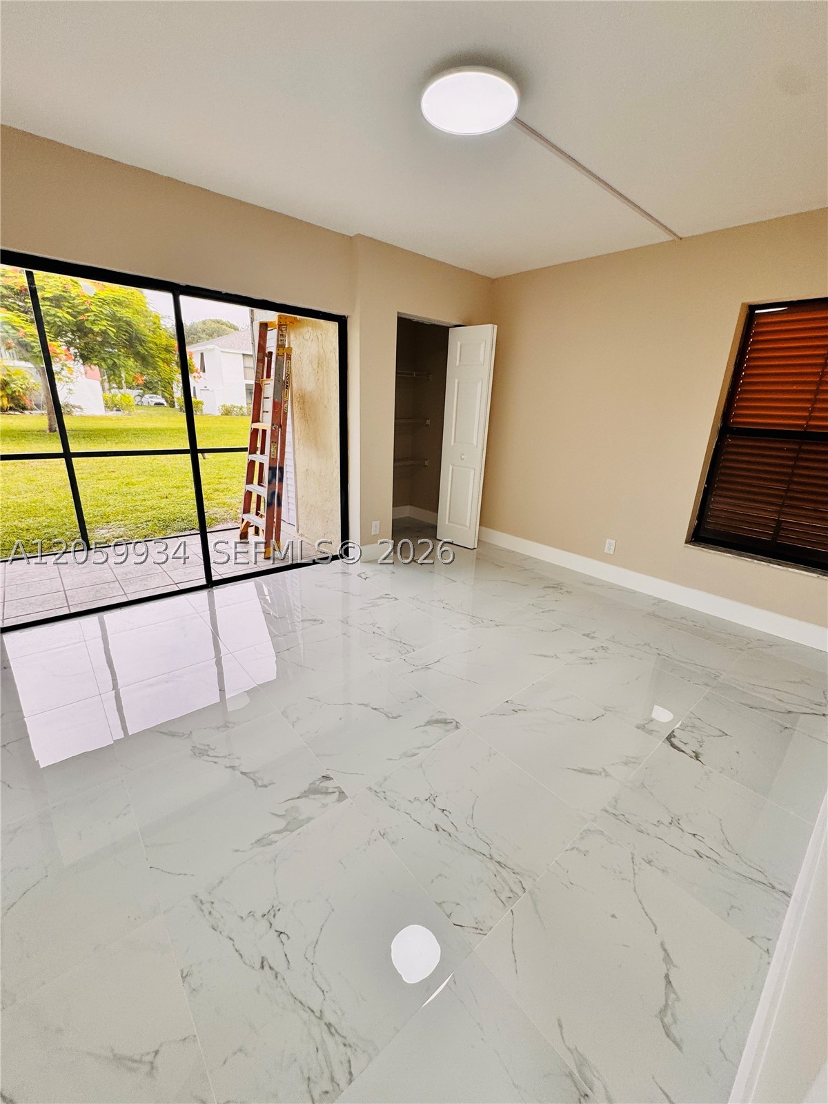 SANCTUARY PINES IN BOCA R - Residential