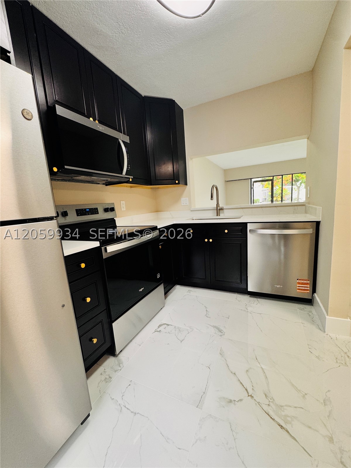 SANCTUARY PINES IN BOCA R - Residential