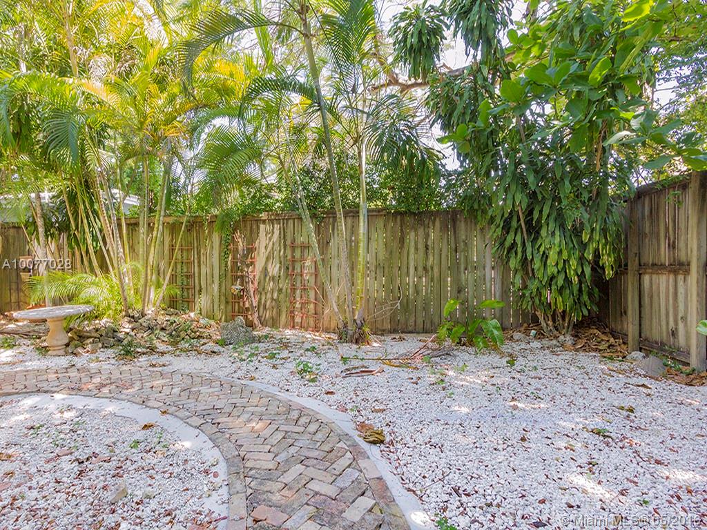 Douglas Circle - Residential Lease