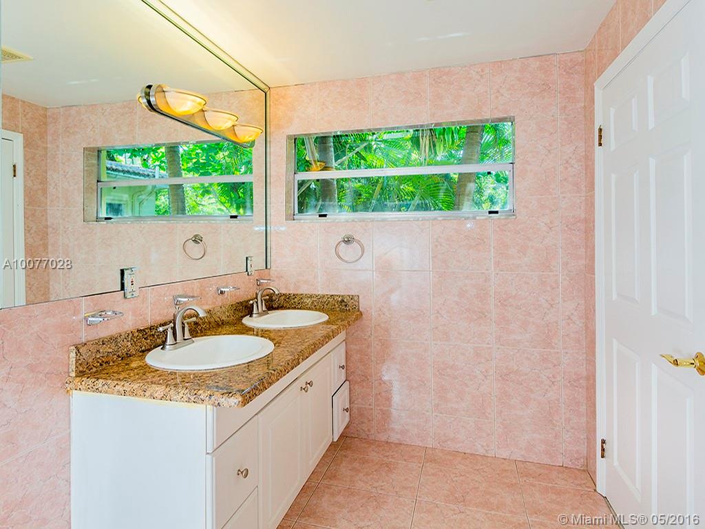 Douglas Circle - Residential Lease