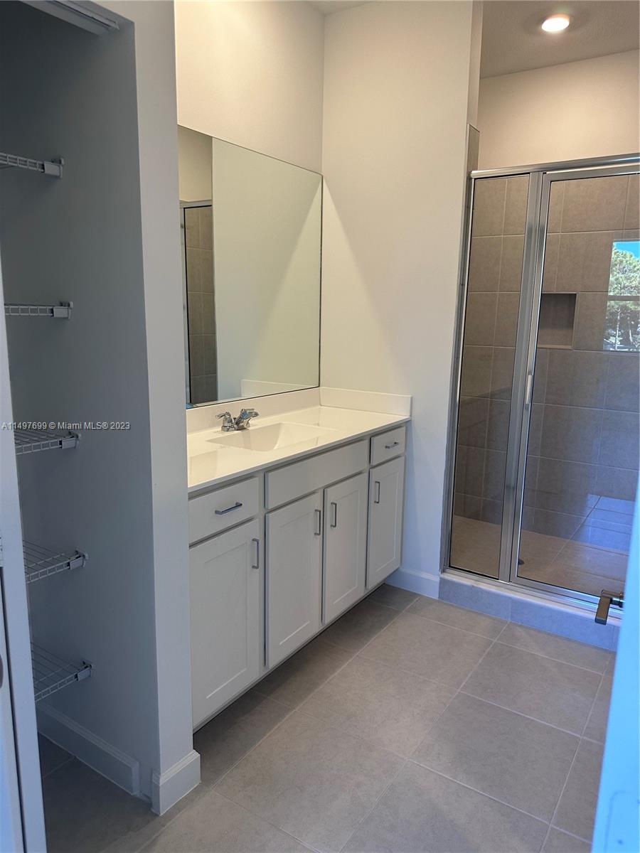 HEATHWOOD RESERVE PUD - Residential Lease