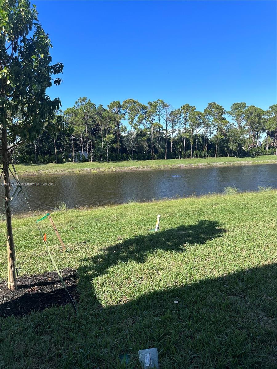 HEATHWOOD RESERVE PUD - Residential Lease