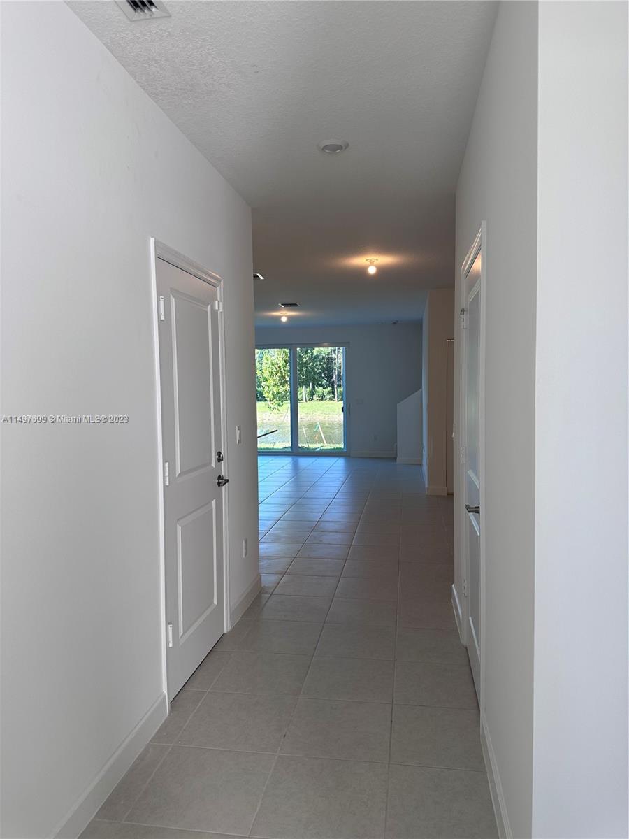 HEATHWOOD RESERVE PUD - Residential Lease