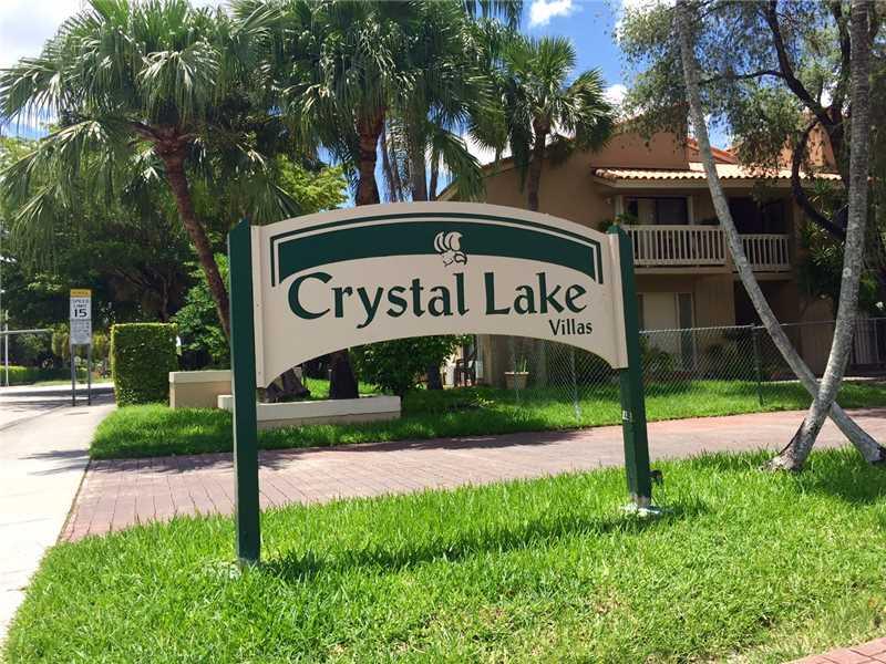 Beautiful Large 3/2 condo - West Kendall. First floor unit. No stairs! Pool View! Huge walk in closet. Airy, lots of light. Walking distance from elementary. Close to Walmart ans many shopping centers. Washer/Dryer, open kitchen. On Supra E-key, show anyt ime. Broker-Owner, so fast approval. Move in ready!