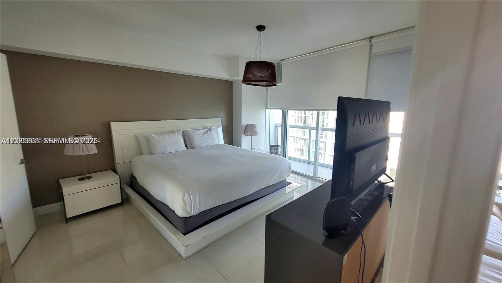 ICON BRICKELL CONDO NO 3 - Residential