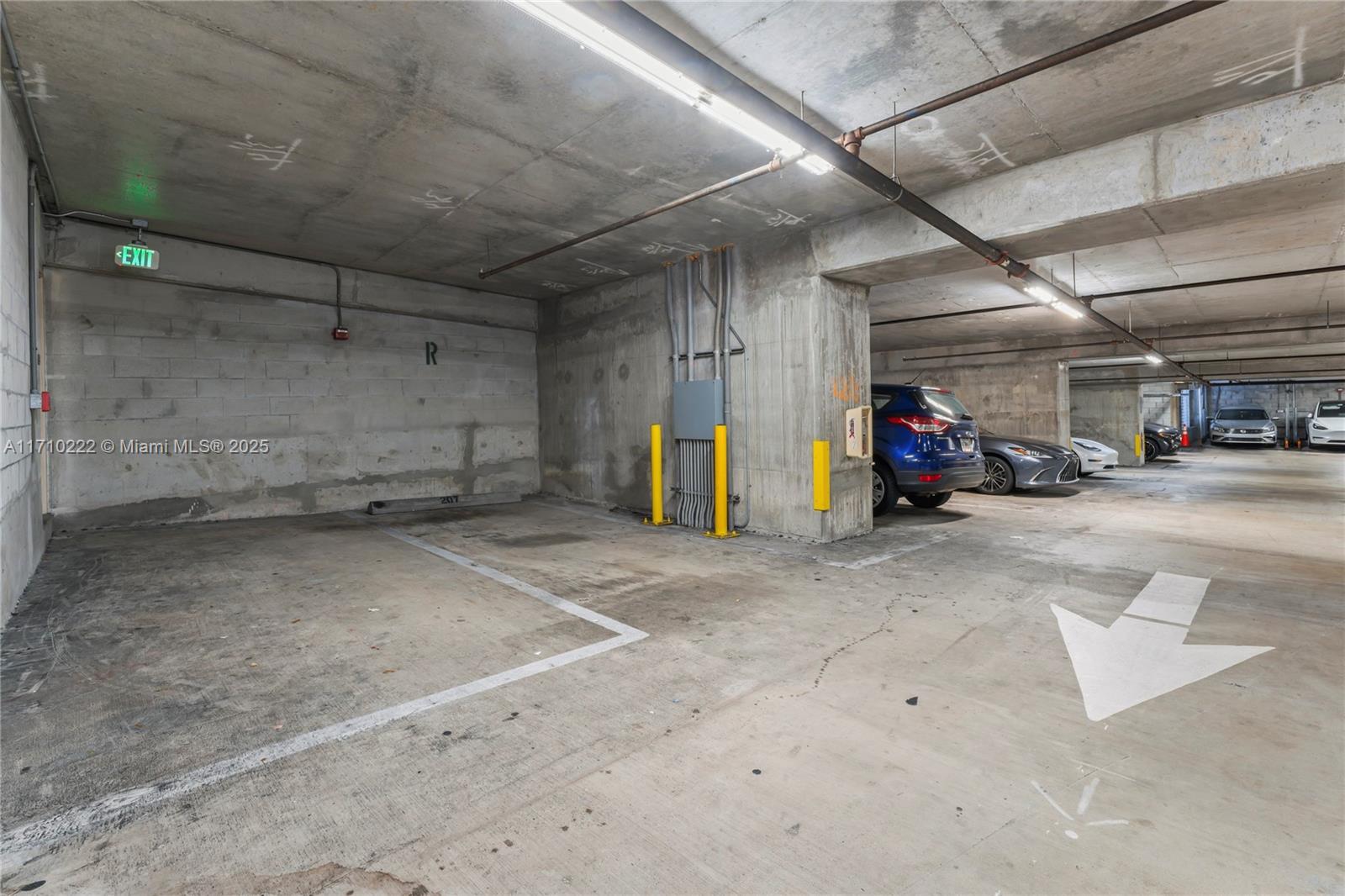 LATITUDE ON THE RIVER CON - Residential Lease