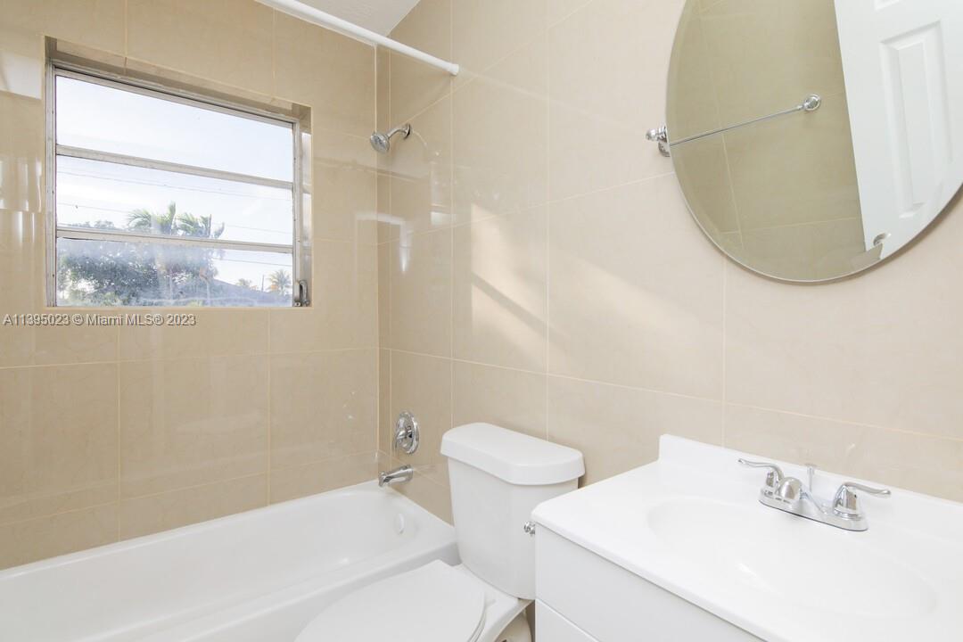 MEEKINS ADD NO 1 AMEN - Residential Lease