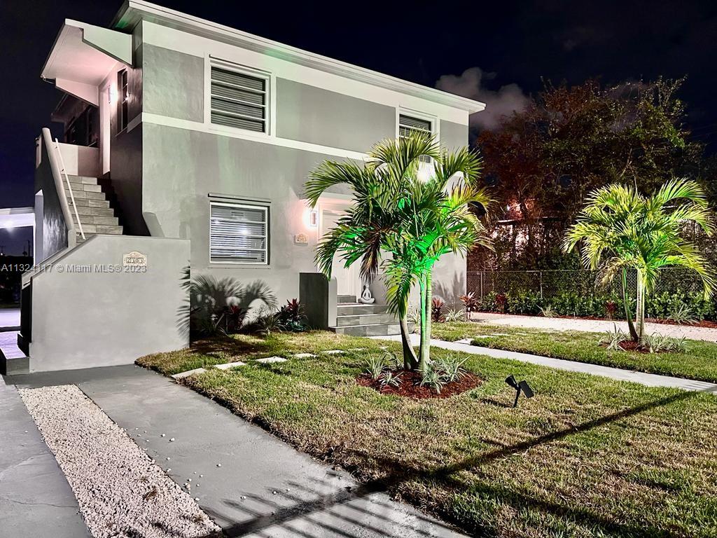 DEL RIO PARK - Residential Lease