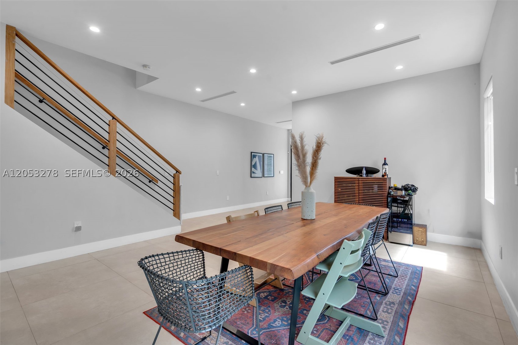 DOUGLAS MANOR - Residential
