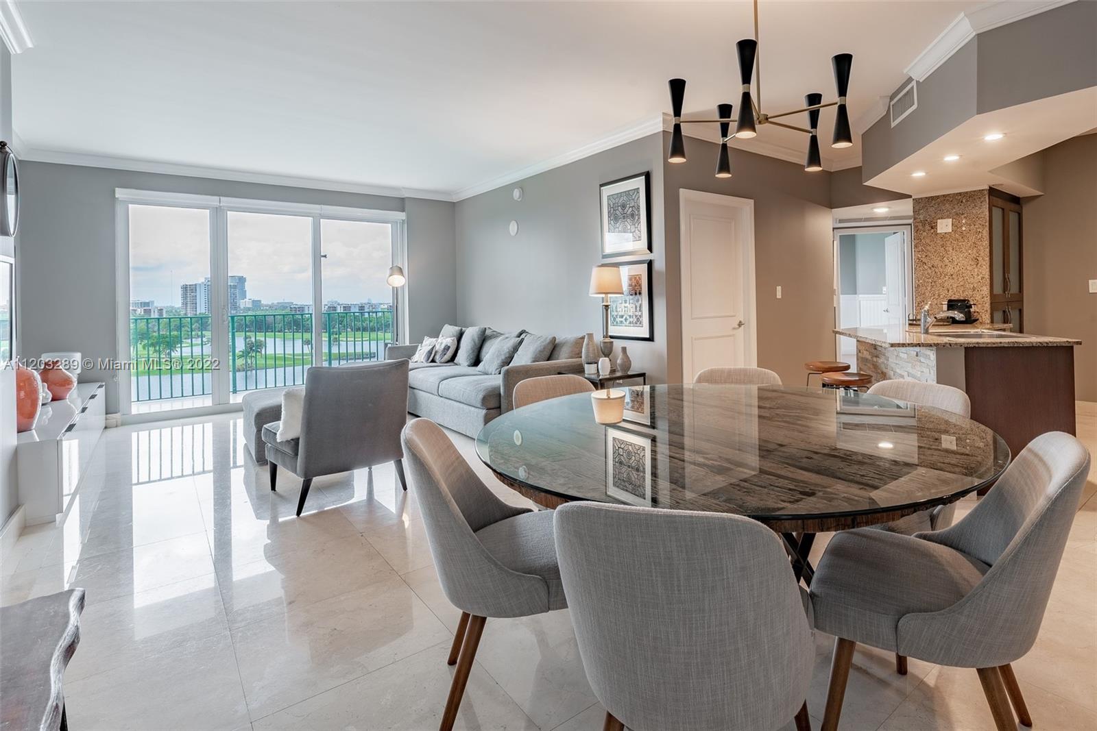 TURNBERRY VLG NO TOWER CO - Residential Lease