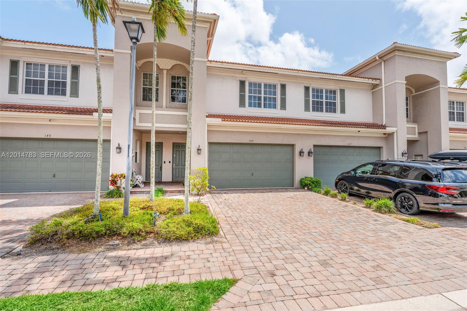 CARRIAGE POINTE TOWNHOMES - Residential