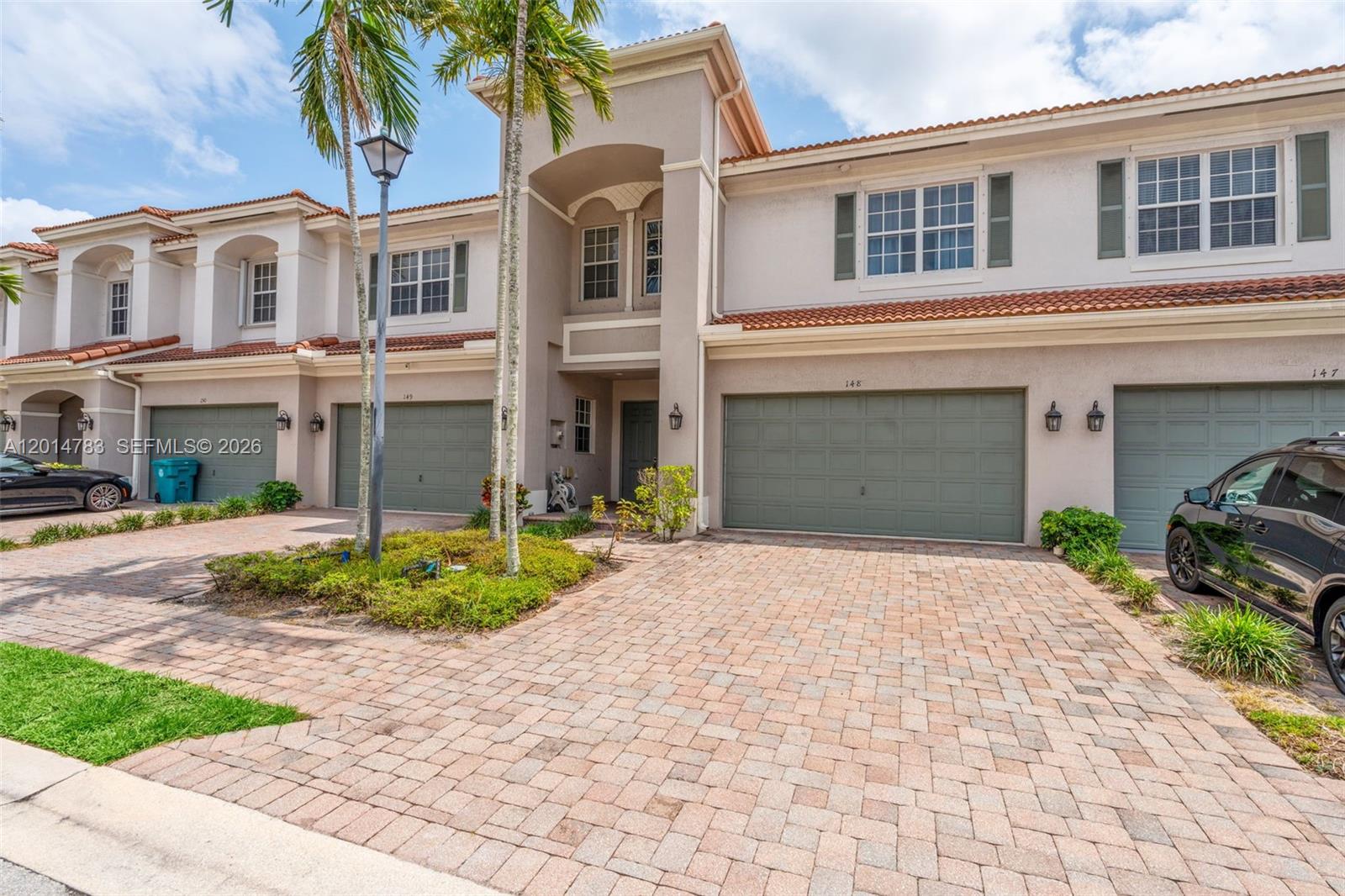 CARRIAGE POINTE TOWNHOMES - Residential