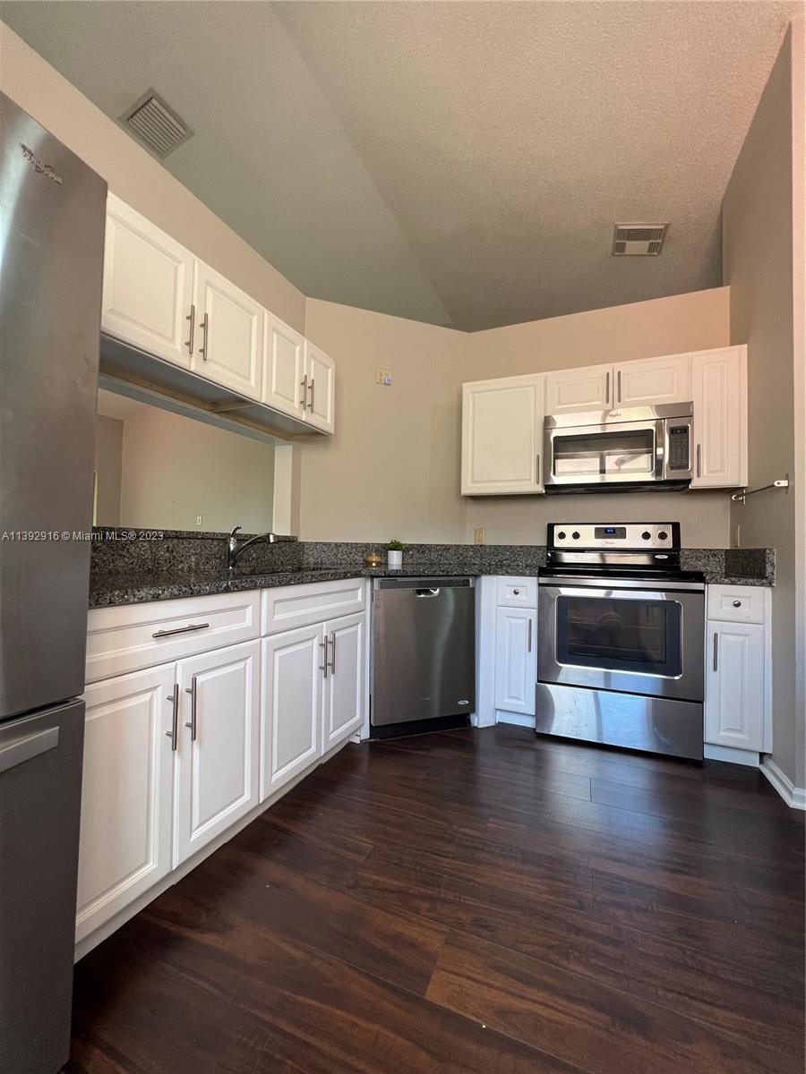 SOUTH LAKE CONDO - Residential