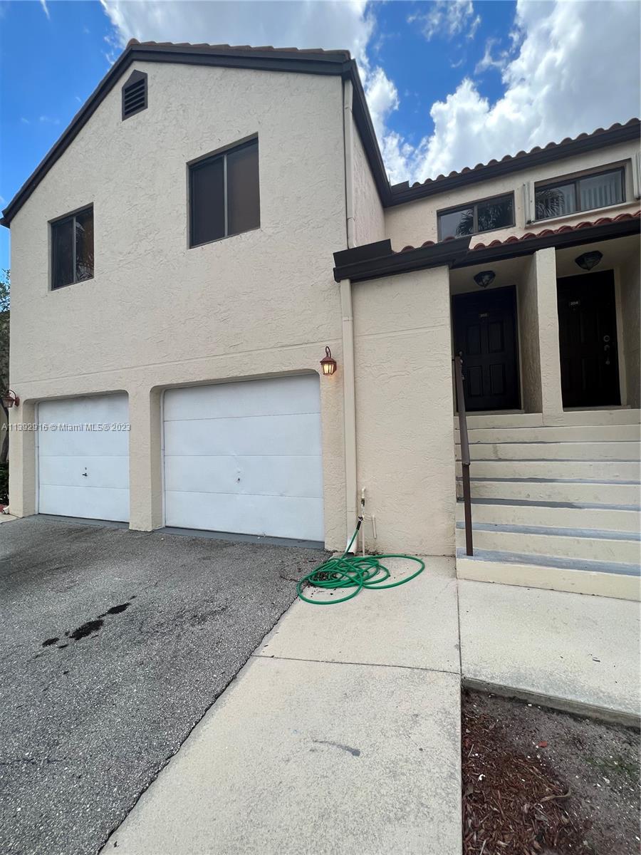 SOUTH LAKE CONDO - Residential