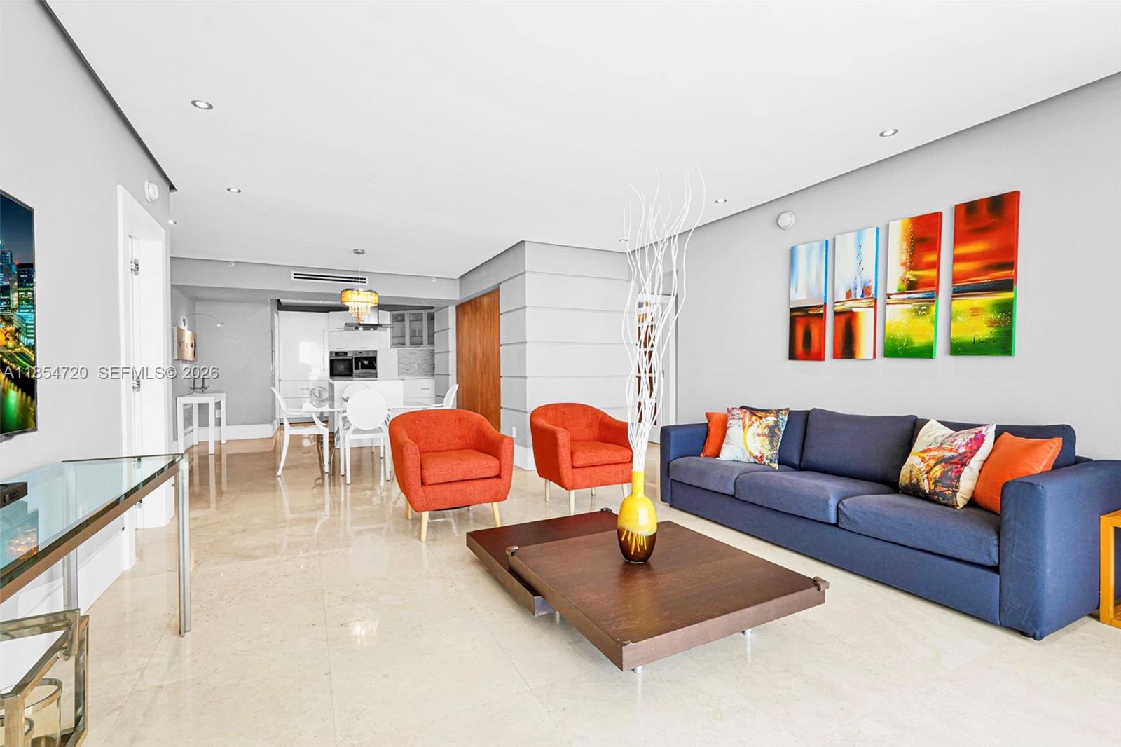 LA PERLA CONDO - Residential