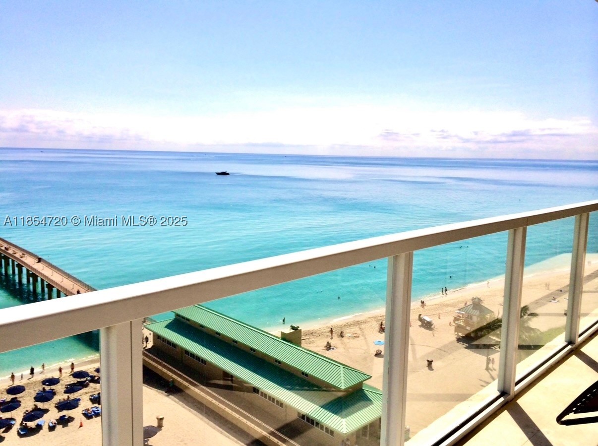 LA PERLA CONDO - Residential
