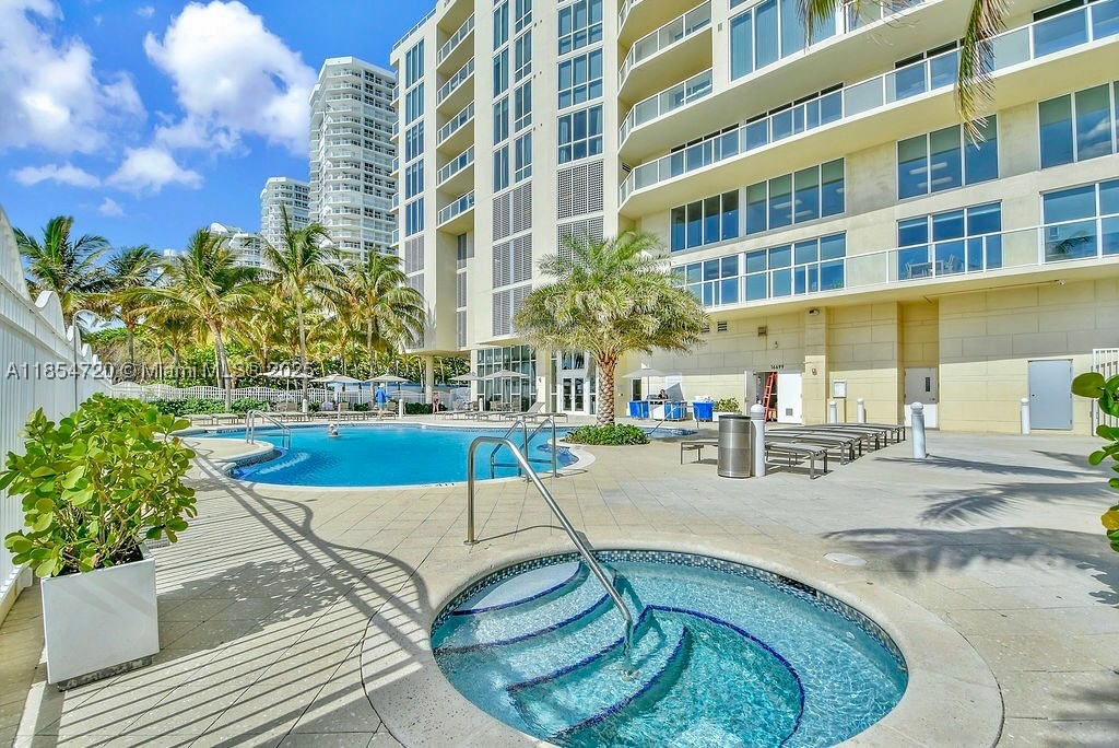 LA PERLA CONDO - Residential