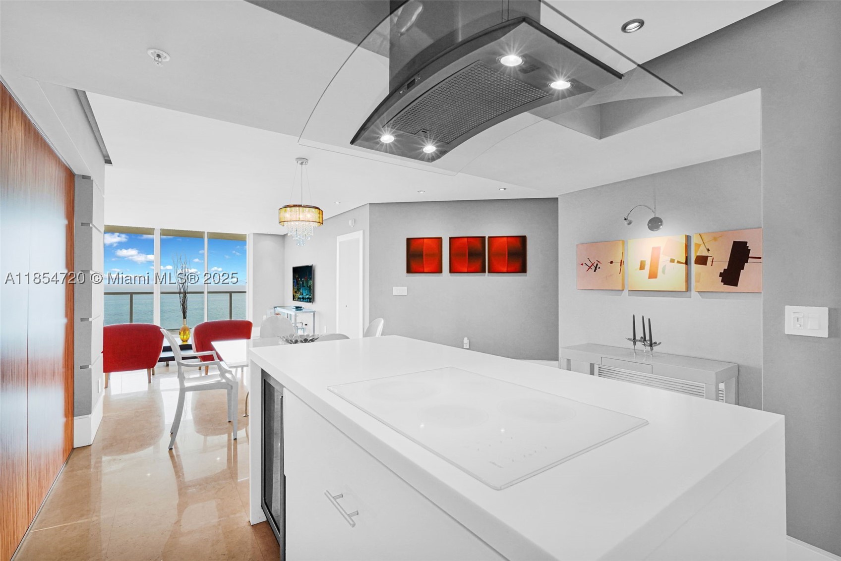 LA PERLA CONDO - Residential