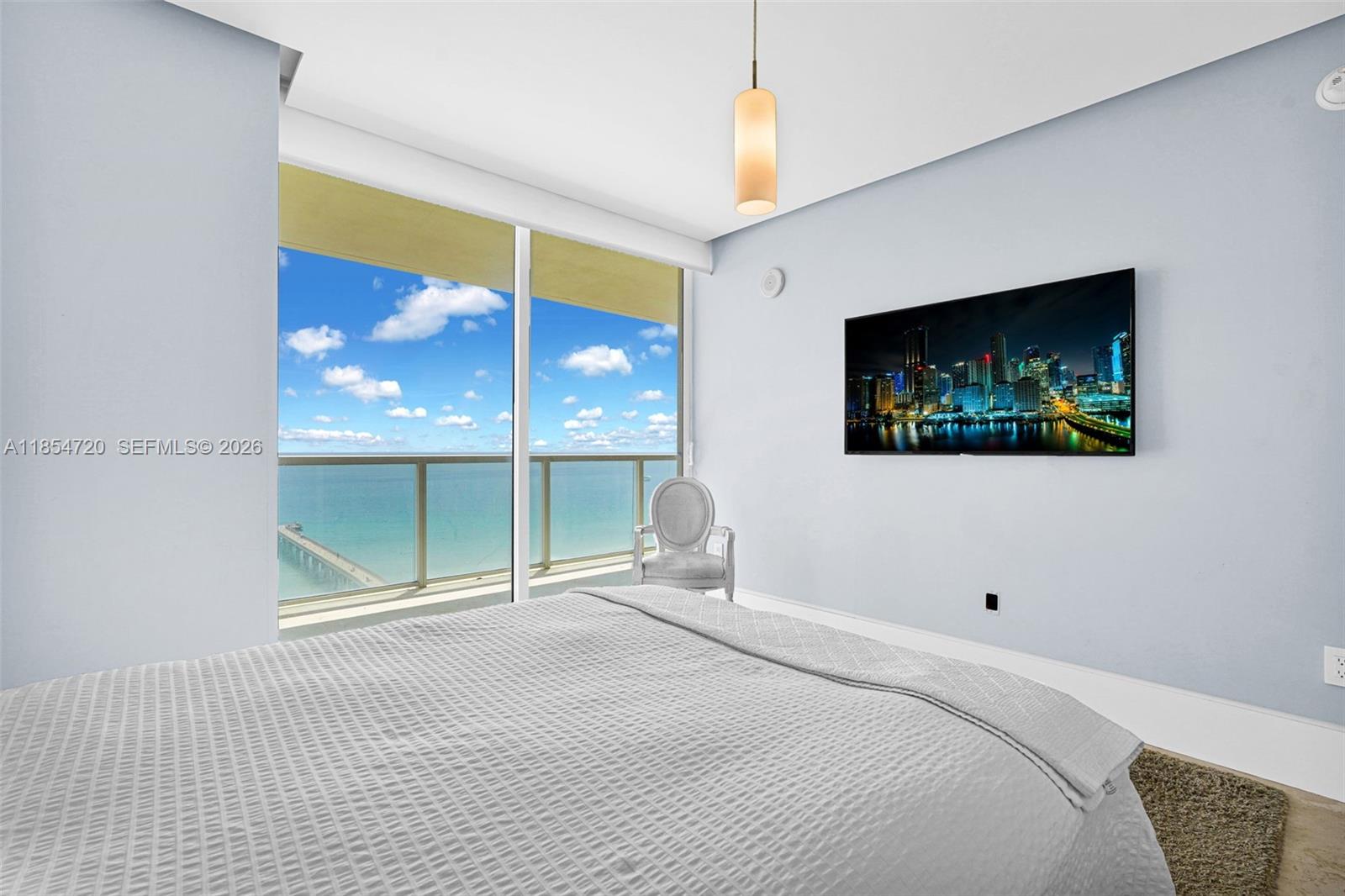 LA PERLA CONDO - Residential