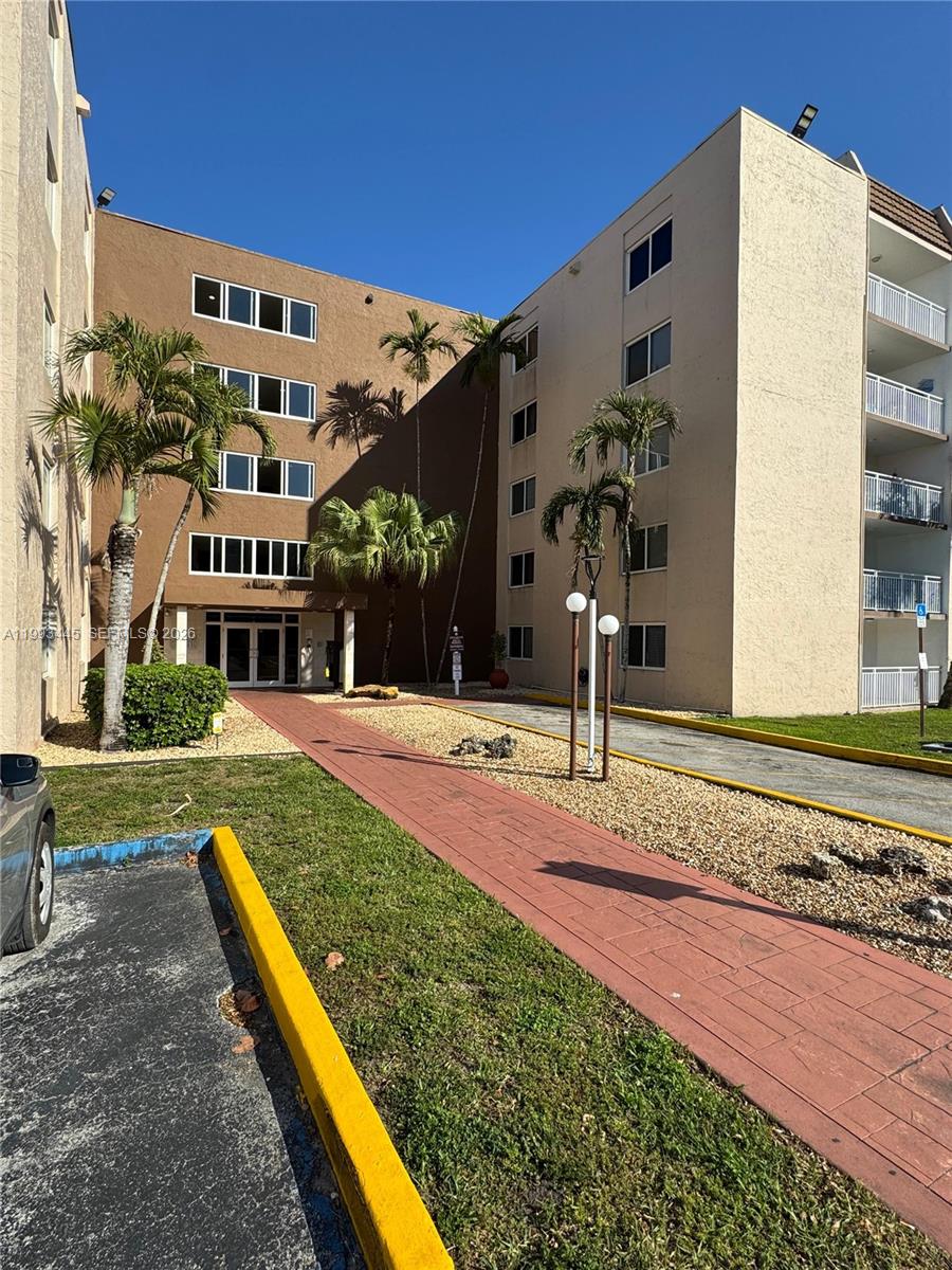 VERY NICE UNIT IN CORAL GATE EAST, BEAUTIFUL FLOORING, STAINLESS STEEL APPLIANCES, BALCONY, SPACIOUS CLOSETS AND MUCH MORE. CENTRALLY LOCATED WITH EASY ACCESS TO HIGHWAYS, SCHOOLS, WALMART, COSTCO AND MANY OTHER PLACES OF ENTERTAINMENT. CASH ONLY. SUBJECT TO RELEASE OF CONTRACT.