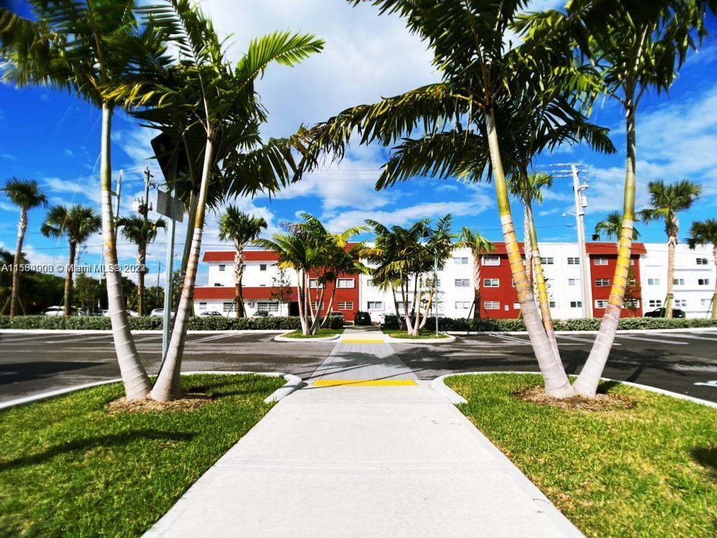 CASA PARADISO CO-OP - Residential
