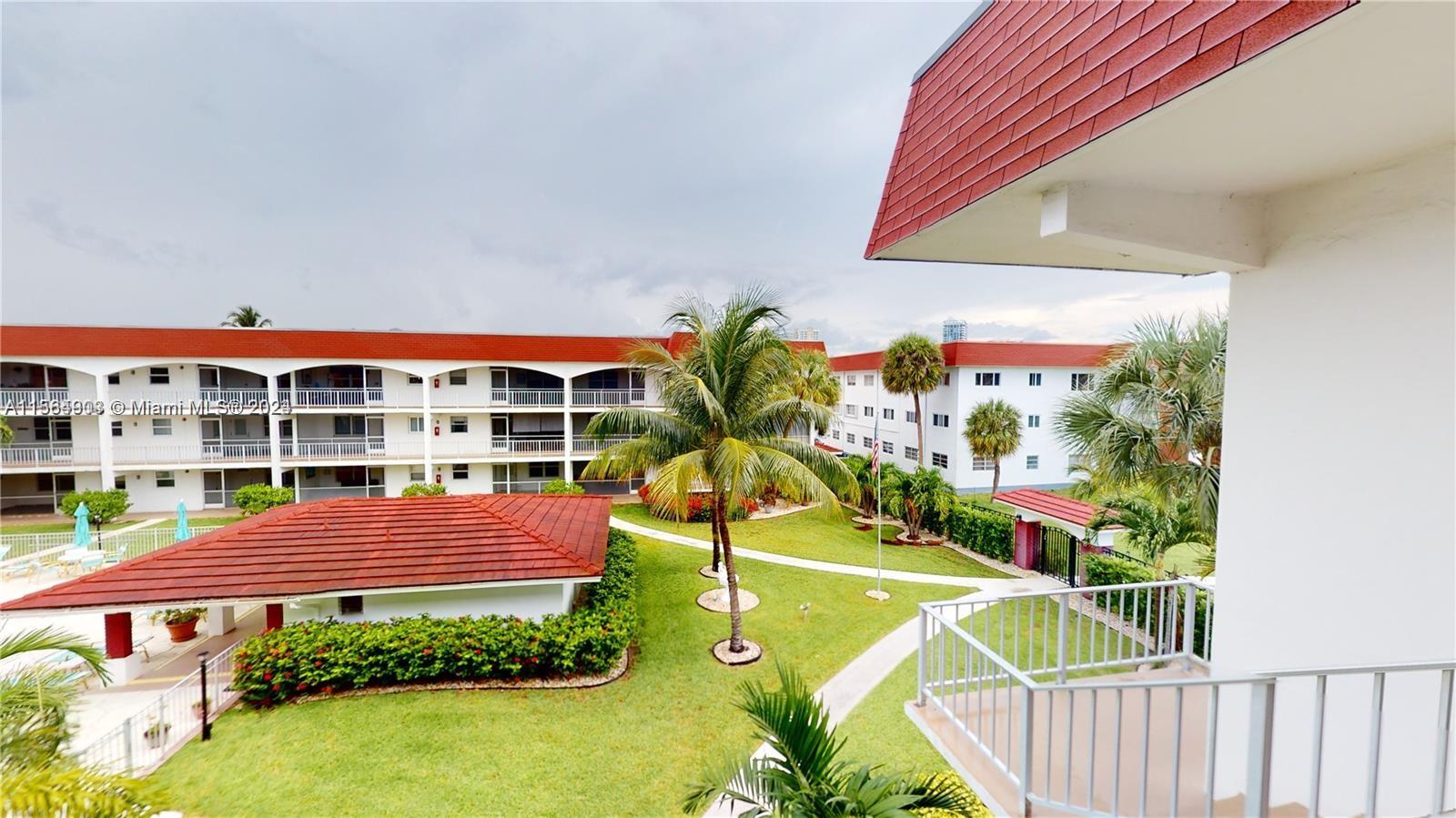 CASA PARADISO CO-OP - Residential
